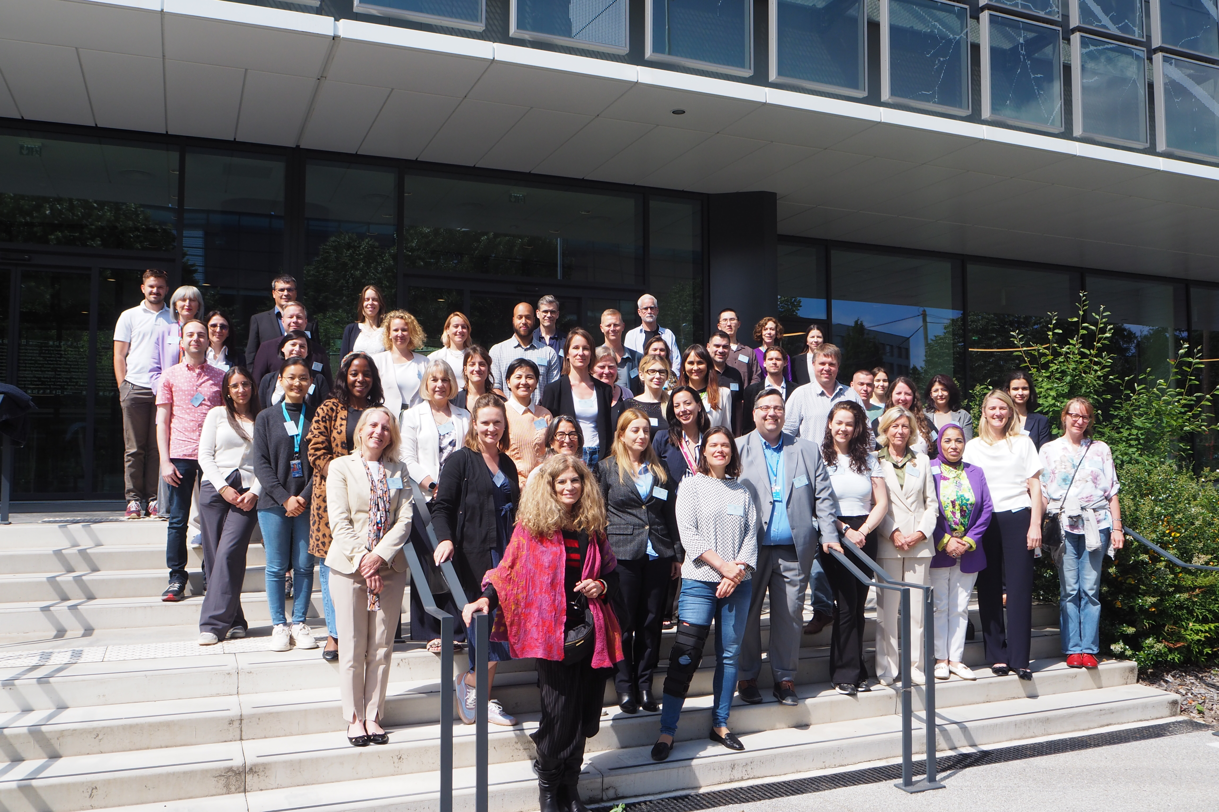 A group picture of the ELSI Symposium in Lyon, France. 